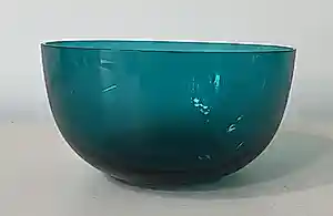 Kaj Franck - Petrol kleur glazen schaaltje model 1329 - Nuutajärvi Glas kopen? Bied vanaf 20!