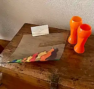 Corry Ammerlaan - Schaal, zwaar glas en 2 Artdeco oranje vazen kopen? Bied vanaf 20!