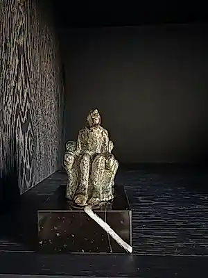Sjer Jacobs - Bronzen man in Echnaton ( Leolux) kopen? Bied vanaf 200!