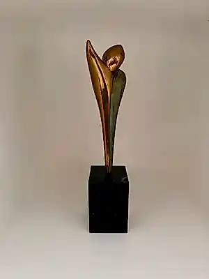 Ruurd Hallema - Adieu - elegant abstract brons, op hoogglans sokkel kopen? Bied vanaf 200!
