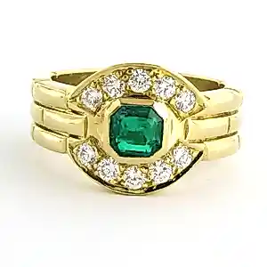 18k geelgouden ring bezet met smaragd en briljant geslepen diamant 0.50 ct kopen? Bied vanaf 1450!