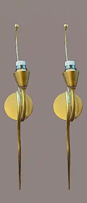 Arteluce - Set van 2 Vintage Italiaanse Wandlampen / Verguld Messing & Calla glazen kappen kopen? Bied vanaf 120!