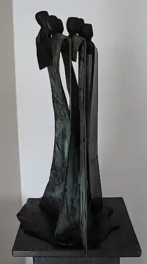 Renee van Leusden - bronzen sculptuur - 1996 kopen? Bied vanaf 895!