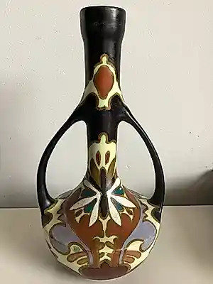 Plateelfabriek Gelria N.V. - Art Deco Vaas met 2 armen kopen? Bied vanaf 35!
