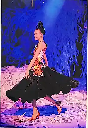 Corneille - Haute Couture jurk Franck Sorbier: Zingende Kleuren, een eerbetoon aan Corneille kopen? Bied vanaf 1500!
