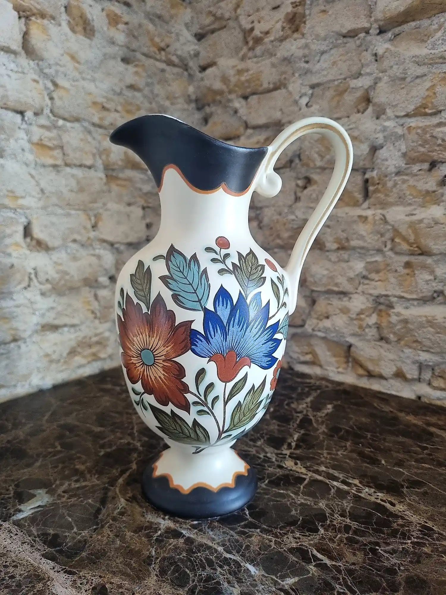 Plateelbakkerij Flora (1945-1989)