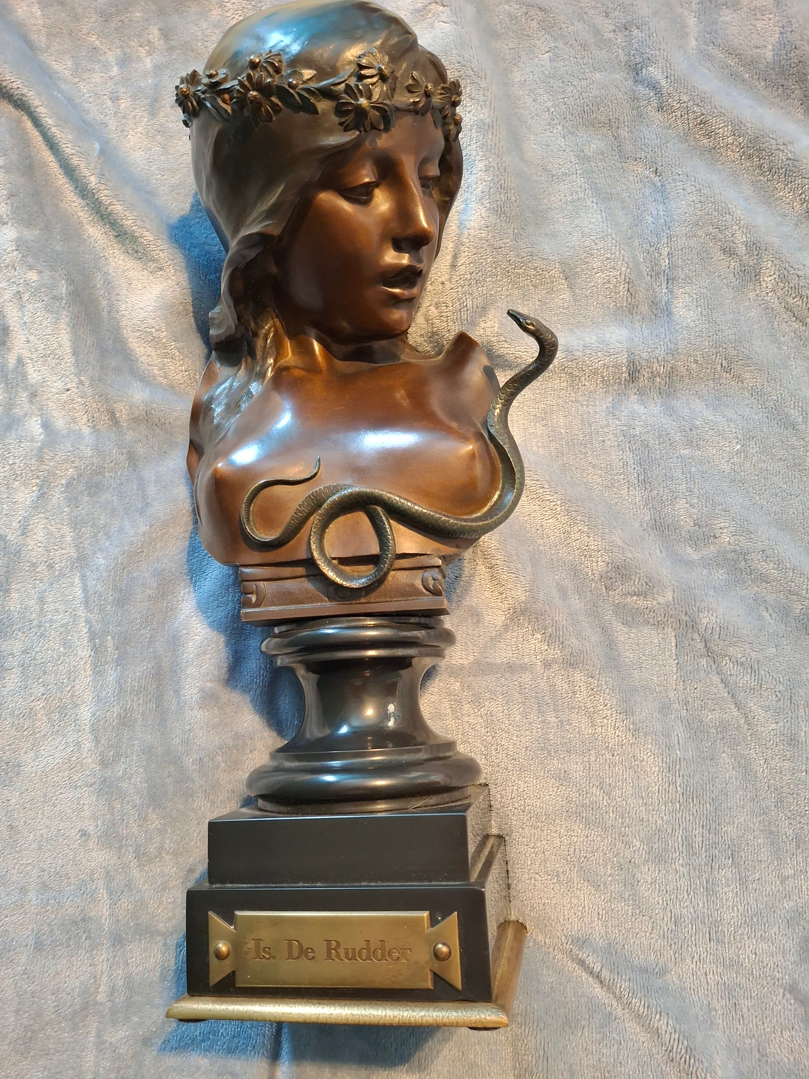Isidore De Rudder - Bronzen buste 'Cleopatra' kopen? Bied vanaf 800!