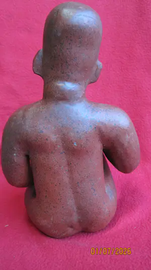 Onbekend - Zittende figuur. kopen? Bied vanaf 50!