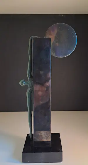 Brons (Onbekend) - Abstract beeld kopen? Bied vanaf 80!