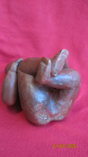 Onbekend - Zittende figuur. kopen? Bied vanaf 50!