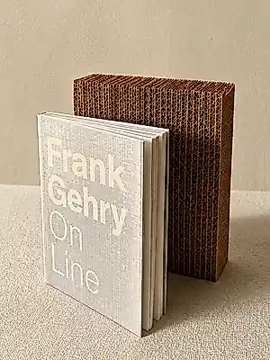 Frank Owen Gehry - Frank Gehry: On Line – met originele kartonnen slipcase kopen? Bied vanaf 75!
