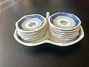 Societe Ceramique - Maastricht Petit-four-set met kleine schaaltjes uit het Butterflij servies kopen? Bied vanaf 50!