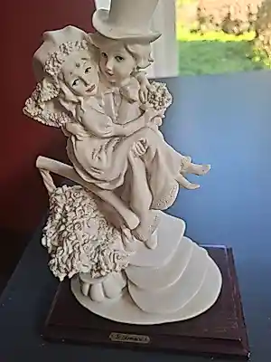 Giuseppe Armani - Little Bride and Groom on Stairs kopen? Bied vanaf 20!