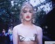 Nan Goldin - Jimmy Paulette after the parade, New York 1991, handsigniert verso verkocht voor € 1100!