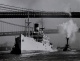 Andreas Feininger - "Schiffe auf dem East River, New York, 1940" - Originalphotographie - Großformat verkocht voor € 280!