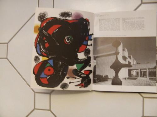 Joan Miro - XXe Siecle Panorama 76 Special Japon XLVI verkocht voor € 80!
