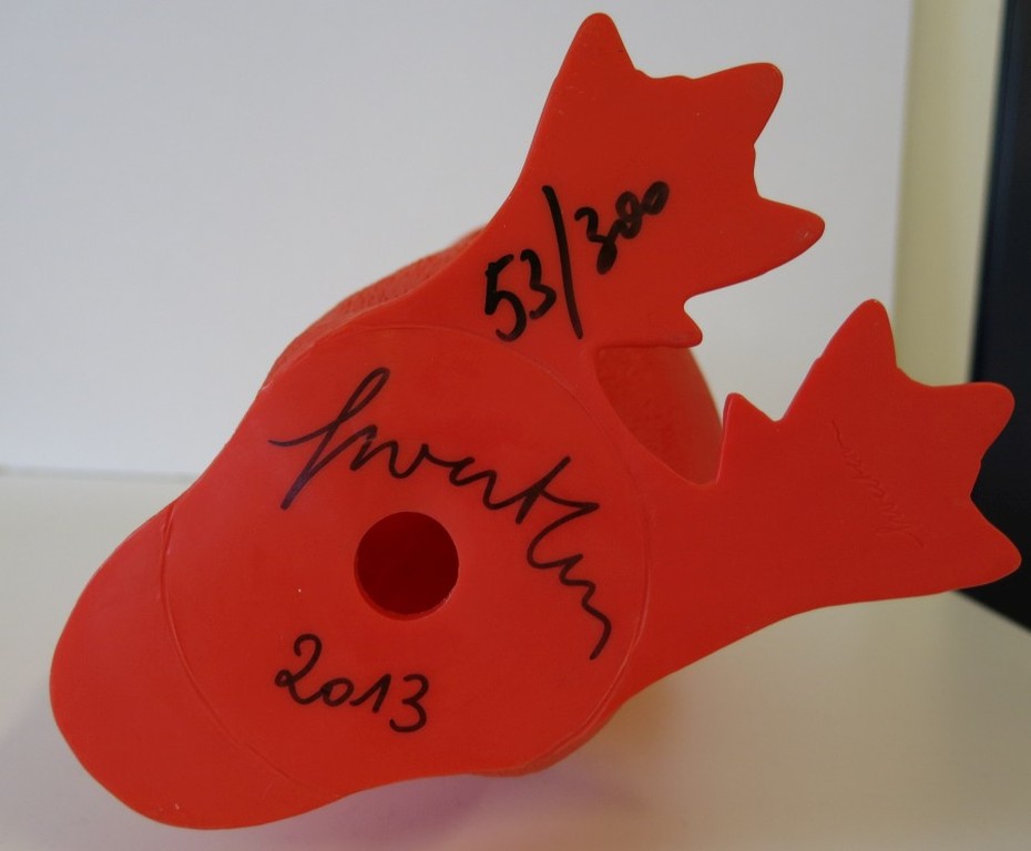 William Sweetlove: Gerecycled Plastic, Penguin met waterfles kopen? Bied vanaf 200!