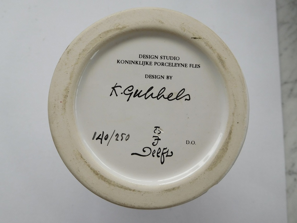 Klaas Gubbels, Vaas van de Porseleyne Fles, 140/250 kopen? Bied vanaf 150!