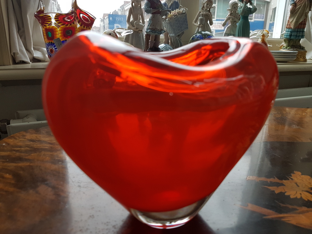 Vaas HOLMEGAARD 1960  glas hartvormig kopen? Bied vanaf 25!