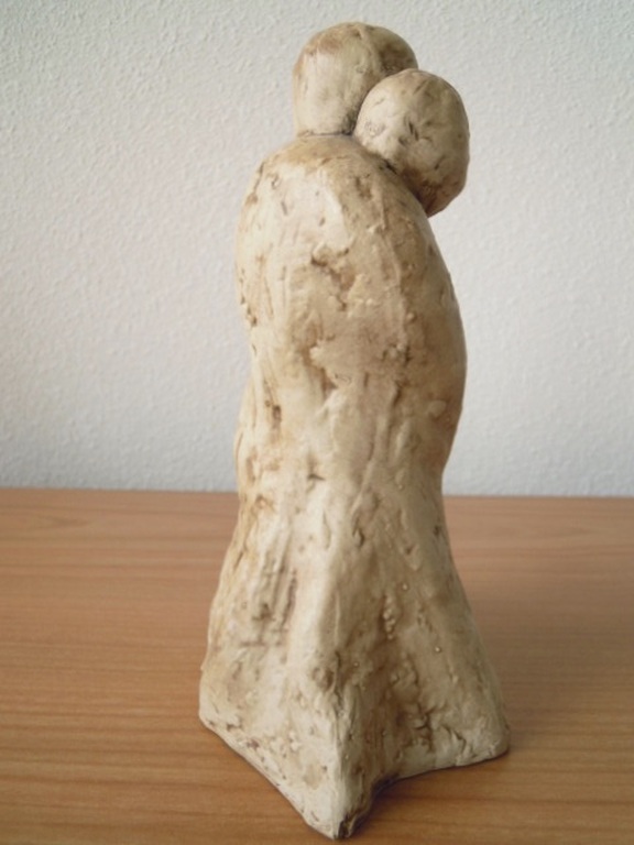 Keramiek beeld man/vrouw 21 cm hoog. kopen? Bied vanaf 1!