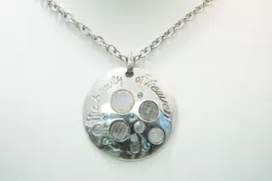 39 - Lang 1e gehlt. zilveren collier en grote "the beauty of heaven" hanger kopen? Bied vanaf 80!