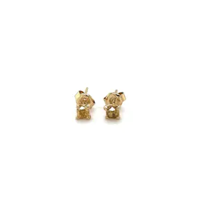 New brillant earrings in 14 Karat (585) yellowgold with natural fancy color kopen? Bied vanaf 650!