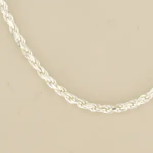 Zilveren ketting - 45 cm - 3.5 gram kopen? Bied vanaf 1!