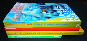 Philip Akkerman - 4 boeken: 2010,2011, 2001 (gesigneerd),1992. kopen? Bied vanaf 50!