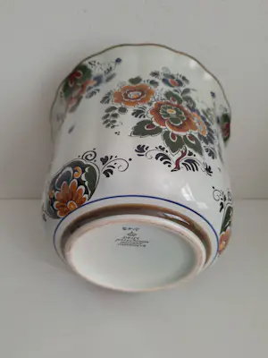 Plateelbakkerij Flora - Fraaie grote (planten)pot, handbeschilderd kopen? Bied vanaf 25!