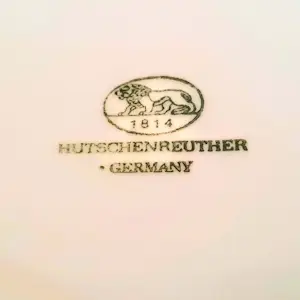 Hutschenreuther - Porzellan Set (6-teilig) 2 Platten 2 Vasen 2 Kerzenständer IG BCE Jubiläum kopen? Bied vanaf 48!