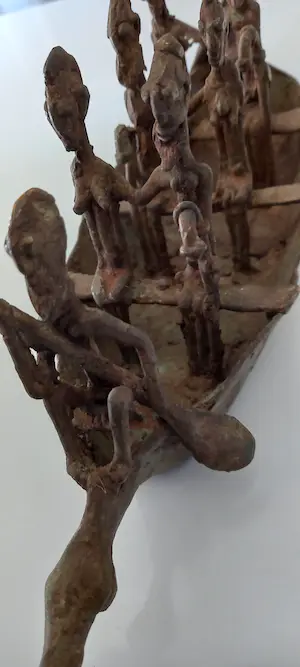 Dogon - Konings kano kopen? Bied vanaf 70!