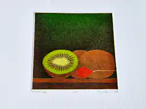 Joop Vegter - Fraaie kleine mezzotint "kiwis en radijs" - bep. oplage (75) - potloodgesigneerd verkocht voor € 110!