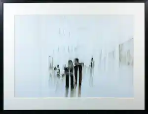 Gisella Klein - Foto, At the museum III - Ingelijst verkocht voor € 70!