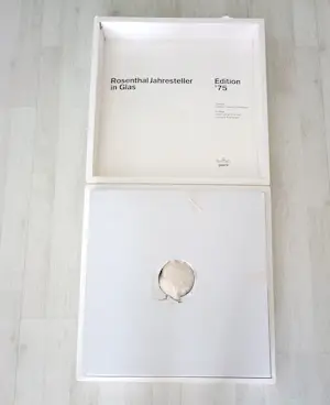 Günther Uecker - "JAHRESTELLER" Rosenthal - 1975 - LImited Edition - signiert kopen? Bied vanaf 500!