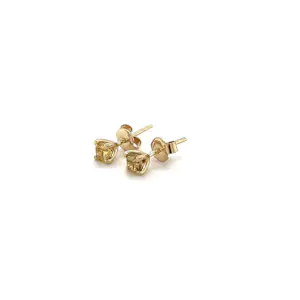 New brillant earrings in 14 Karat (585) yellowgold with natural fancy color kopen? Bied vanaf 650!