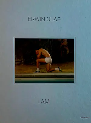 Erwin Olaf - Gesigneerd boek: I AM - 2019 kopen? Bied vanaf 250!