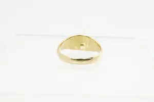 68- Massief zo goed als nieuwe 18 krt geel gouden Surinaamse vriendschaps-ring kopen? Bied vanaf 260!