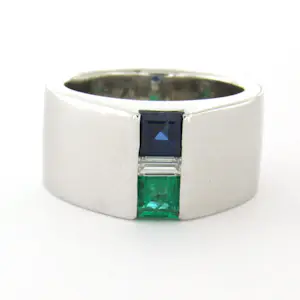 Platina ring bezet met saffier, smaragd en baguette geslepen diamant tot. 0.20ct kopen? Bied vanaf 1200!