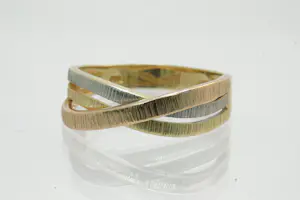 26 - Mooie 14 krt gouden tricolor Trinity designring - zo goed als nieuw kopen? Bied vanaf 260!