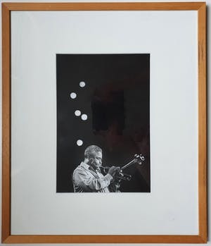 Niet of onleesbaar gesigneerd - Dizzy Gillespie in concert (vintage foto, fraai gelijst) kopen? Bied vanaf 1!