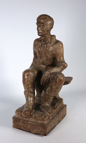 Niet of onleesbaar gesigneerd - Houten sculptuur, Zittende man kopen? Bied vanaf 10!