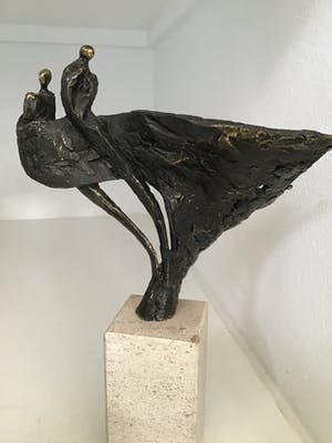Bernadette Leijdekkers - Sculptuur: “ DANS ! “. Gesigneerd kopen? Bied vanaf 120!