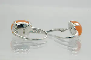 24- Exclusieve set 14Krt wit goud & diamanten oorstekers kopen? Bied vanaf 250!