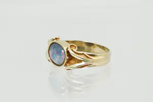 84 -  Klassiek model 14krt gouden ring met ovalen steen kopen? Bied vanaf 200!