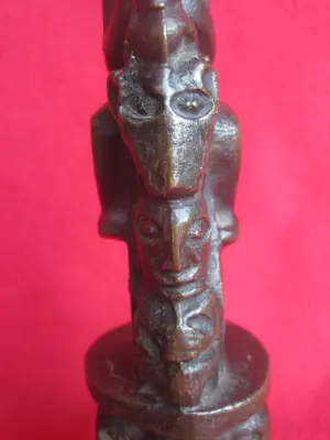 Batak - Bronzen bovenstuk rituele staf. kopen? Bied vanaf 160!