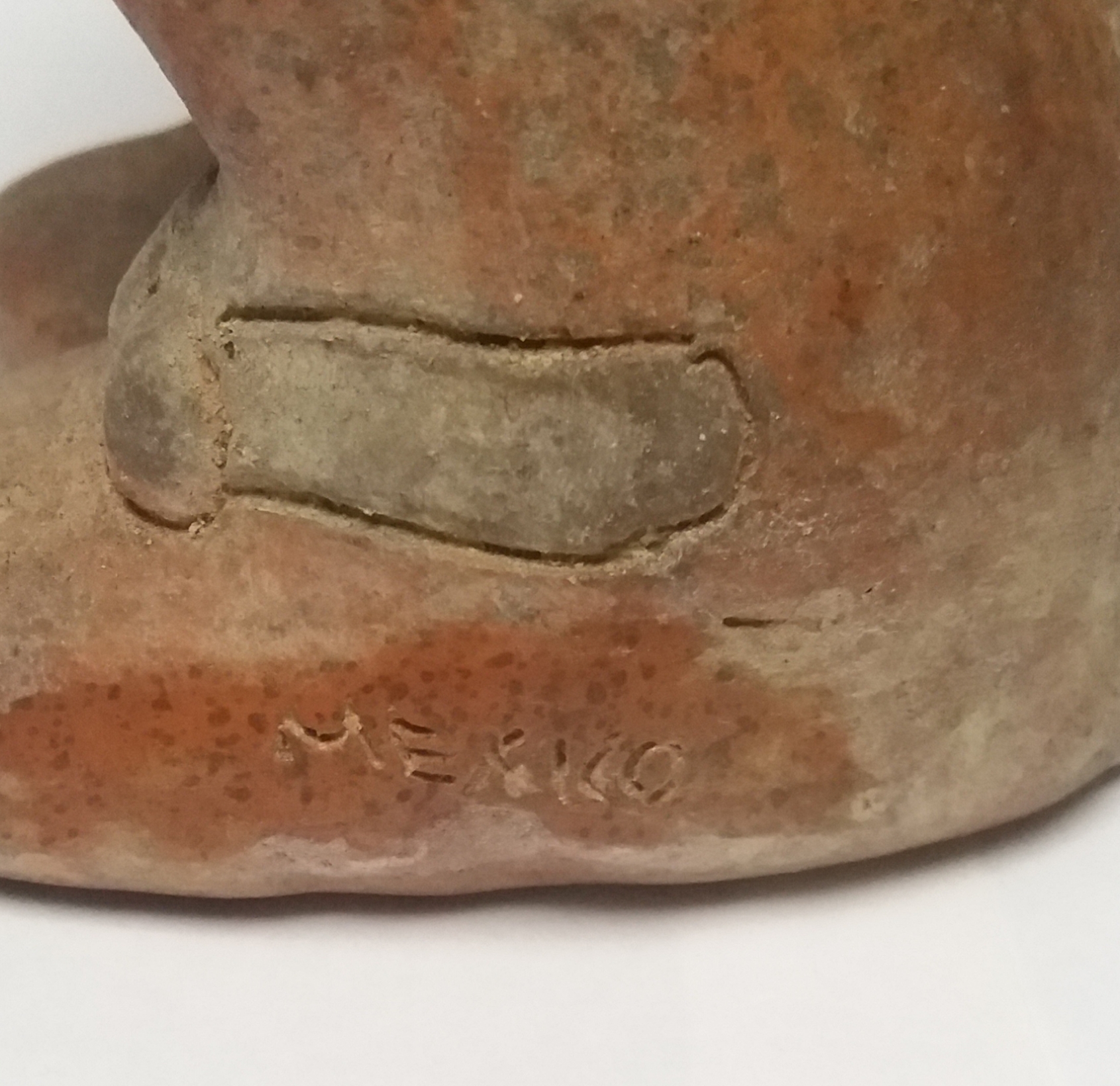 Niet of onleesbaar gesigneerd - vintage Mexicaans terracotta beeld van een water wijn Drager . kopen? Bied vanaf 1!