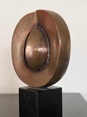 Ernest Joachim - Abstracte sculptuur kopen? Bied vanaf 199!