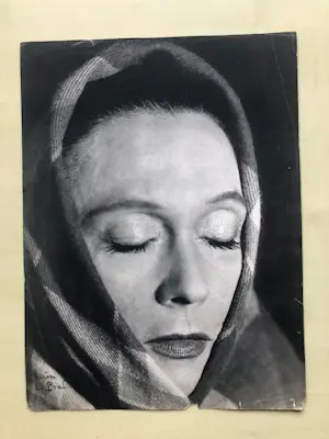 Therese Le Prat - Portfolio uit 1950 met portretten van beroemde acteurs. kopen? Bied vanaf 75!