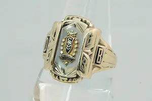 81- Mooi bewerkte, rechthoekige 10krt BWGG USA Salisbury Elk Lick ring kopen? Bied vanaf 400!
