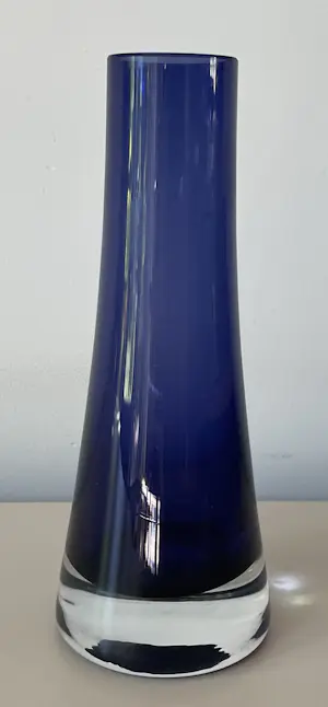 Krosno Glass S.A. - Dikwandige paarse glazen vaas kopen? Bied vanaf 23!